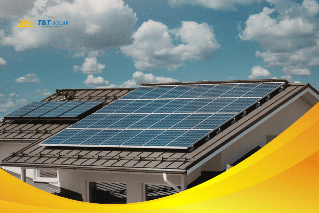 Tuổi thọ thực tế của tấm pin năng lượng mặt trời là bao nhiêu năm